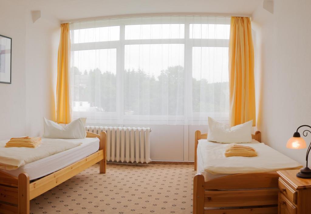 Landhotel Harz ثال الغرفة الصورة